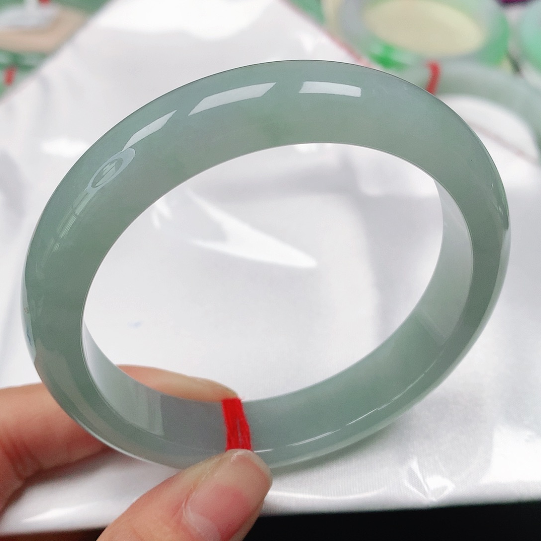 翡翠手镯未镶嵌天然翡翠手镯55