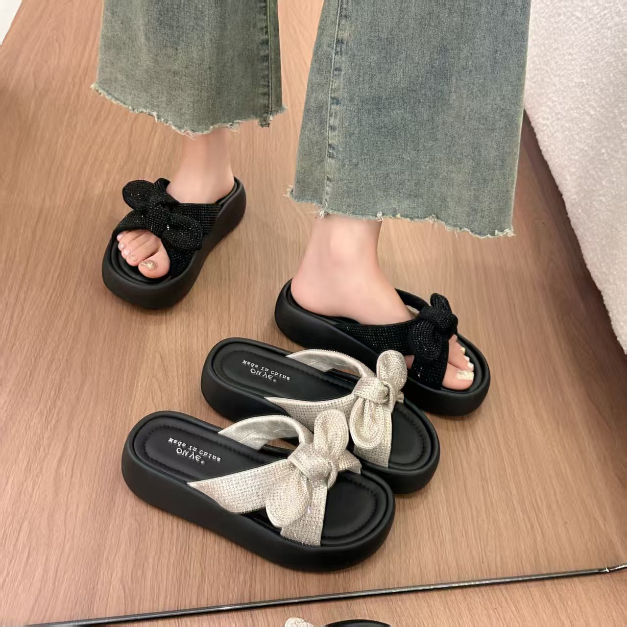 小敏家 蝴蝶结厚底一字拖女夏外穿 仙女风凉拖时尚休闲水钻拖鞋女
