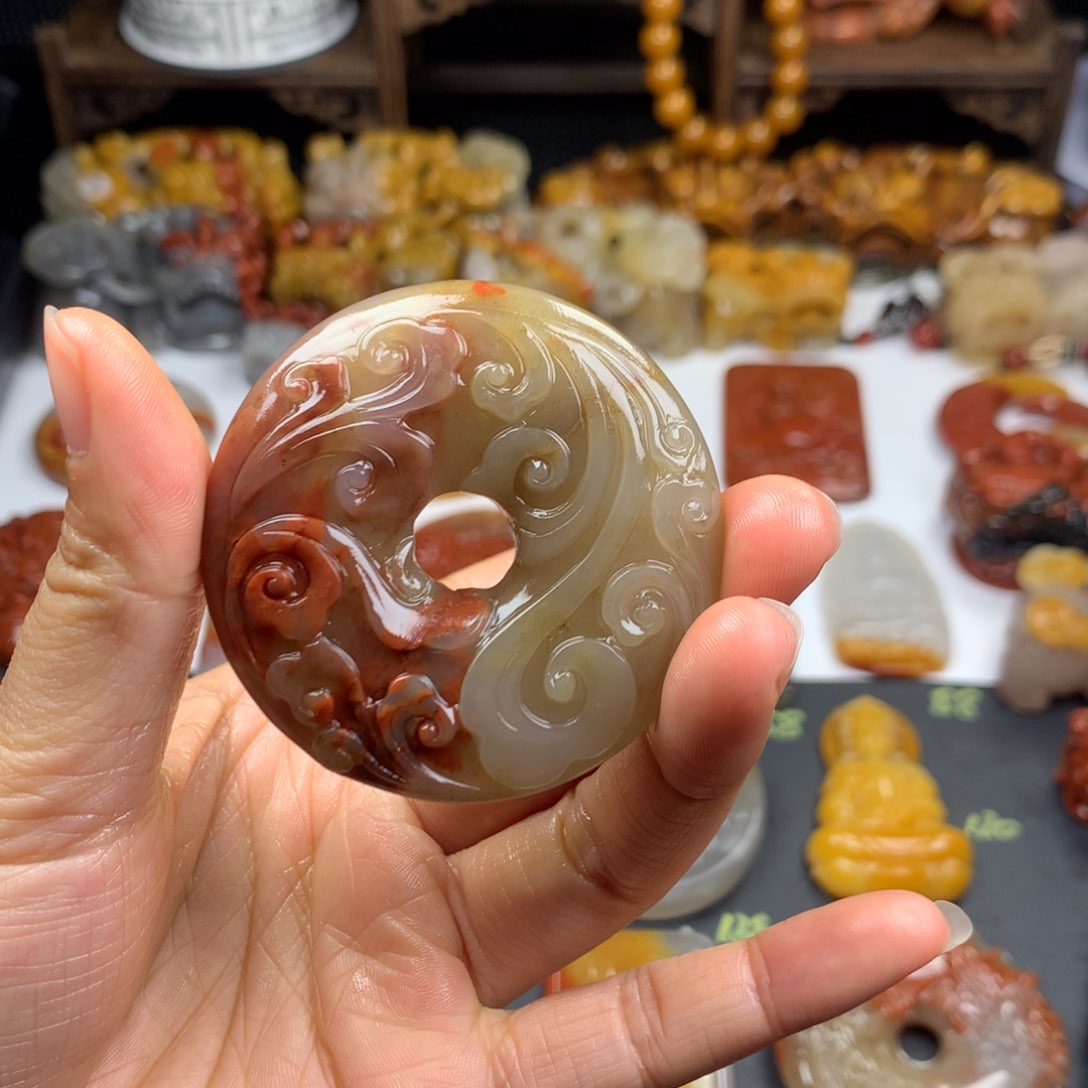 石英质玉（黄龙玉）挂件未镶嵌海*