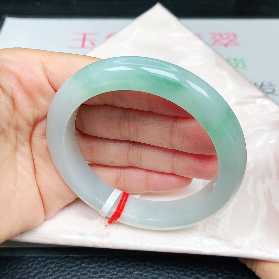 未镶嵌手镯翡翠冰胶飘绿40