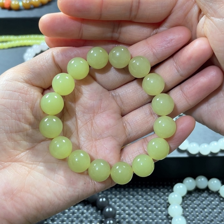 和田玉手链未镶嵌小*