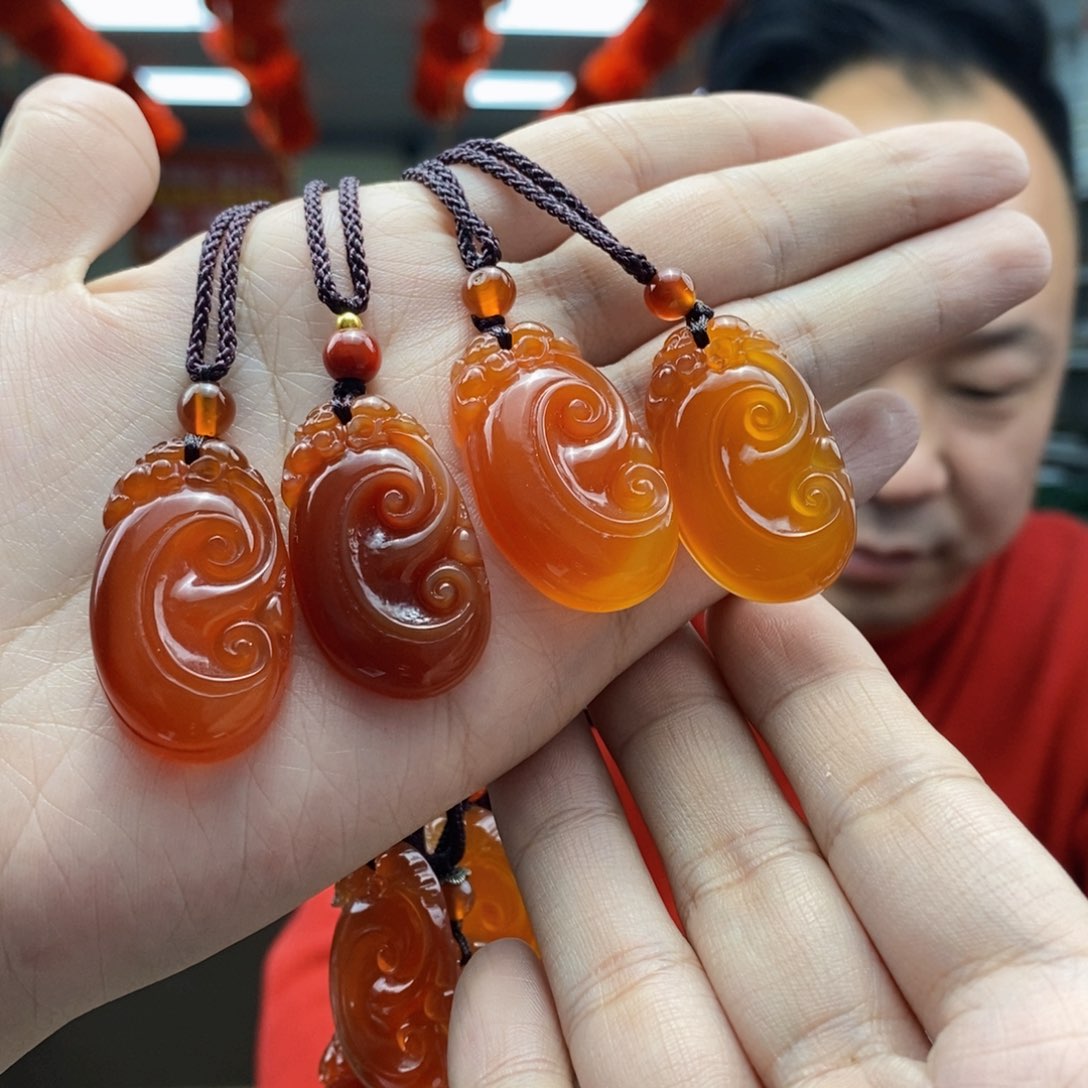 玛瑙/玉髓颈饰未镶嵌多样性发货 拍一发一