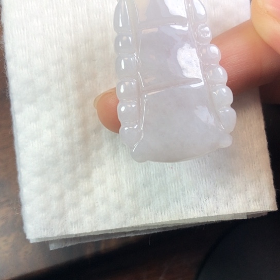 翡翠未镶嵌颈饰缅甸A货，每天下午1点半开播