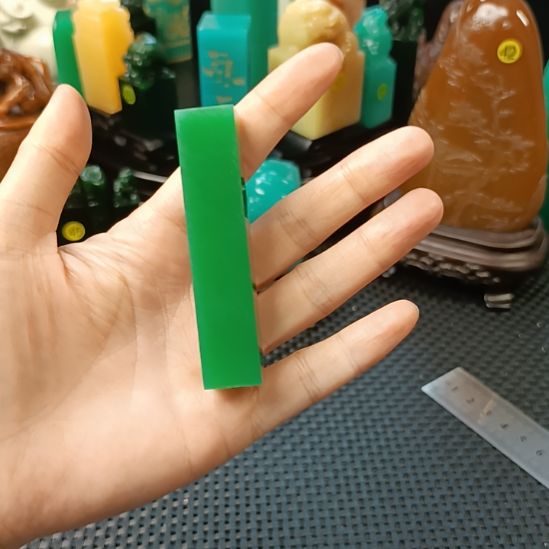寿山石印石雅安绿闲章