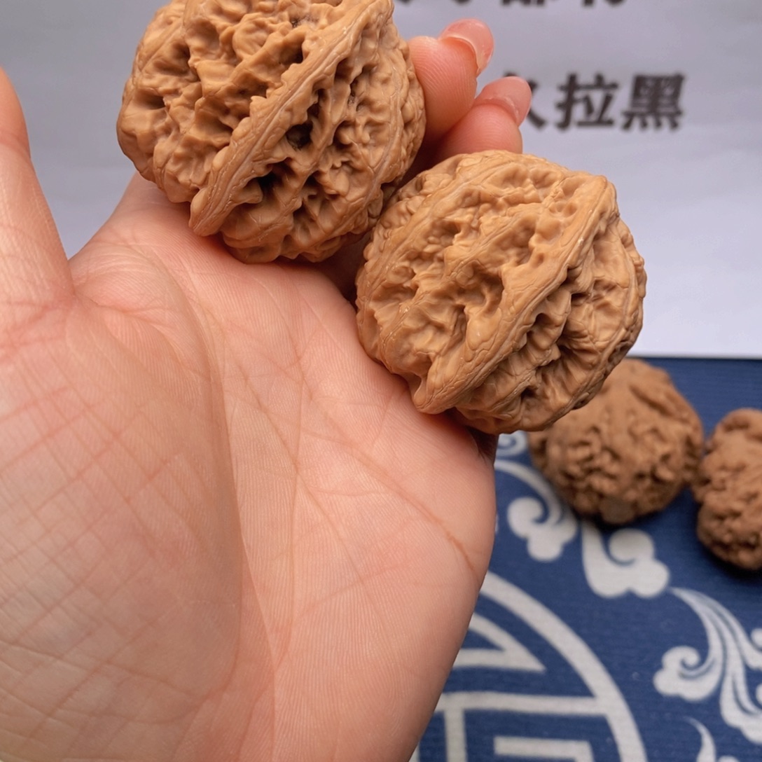 文玩核桃吊坠粗筋45 7号