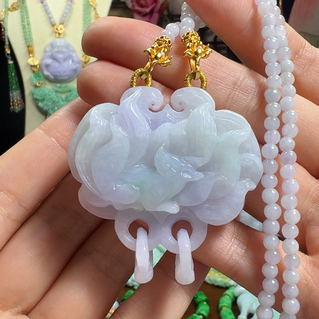 翡翠未镶嵌毛衣链九尾狐锁