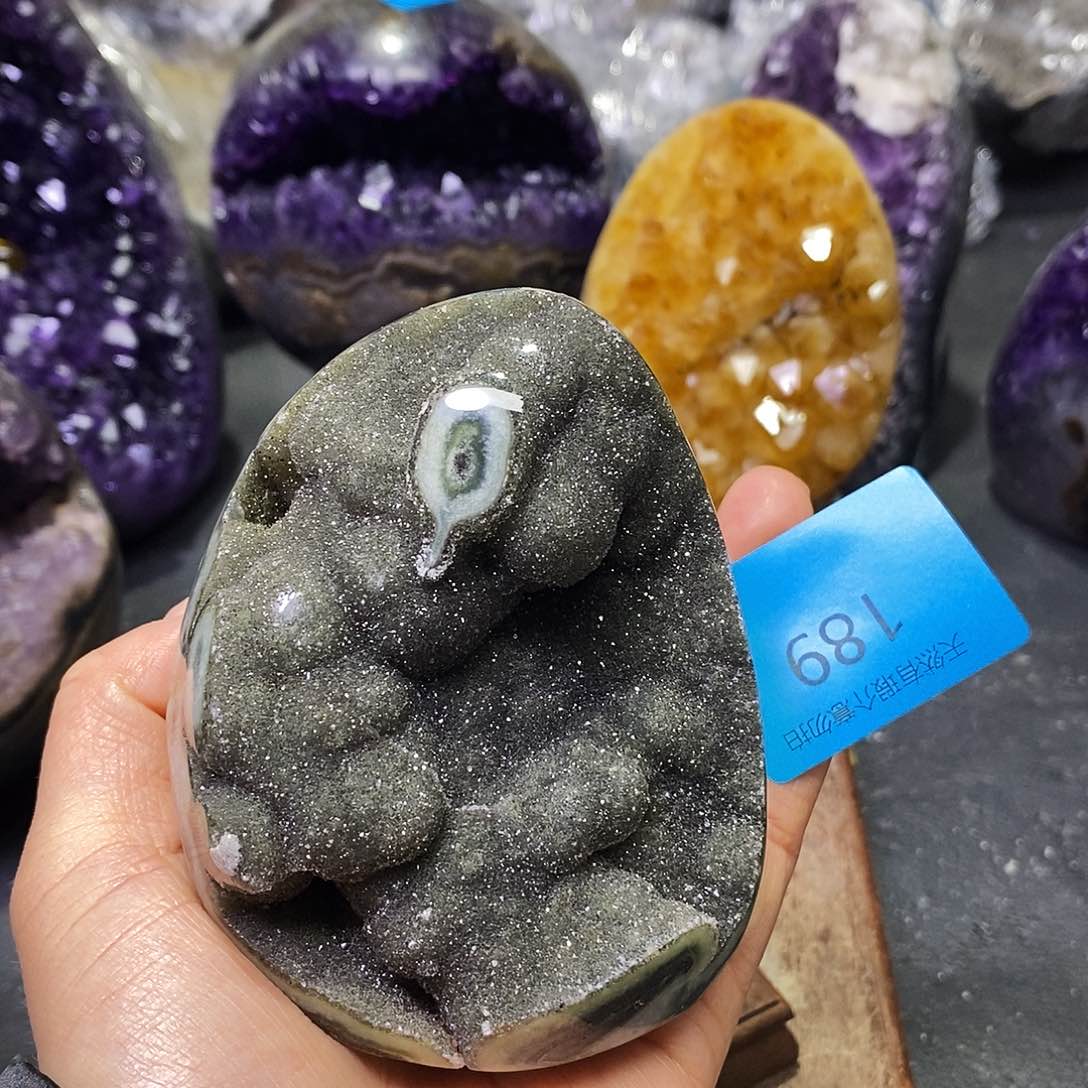 水晶大型摆件（非配饰）未镶嵌