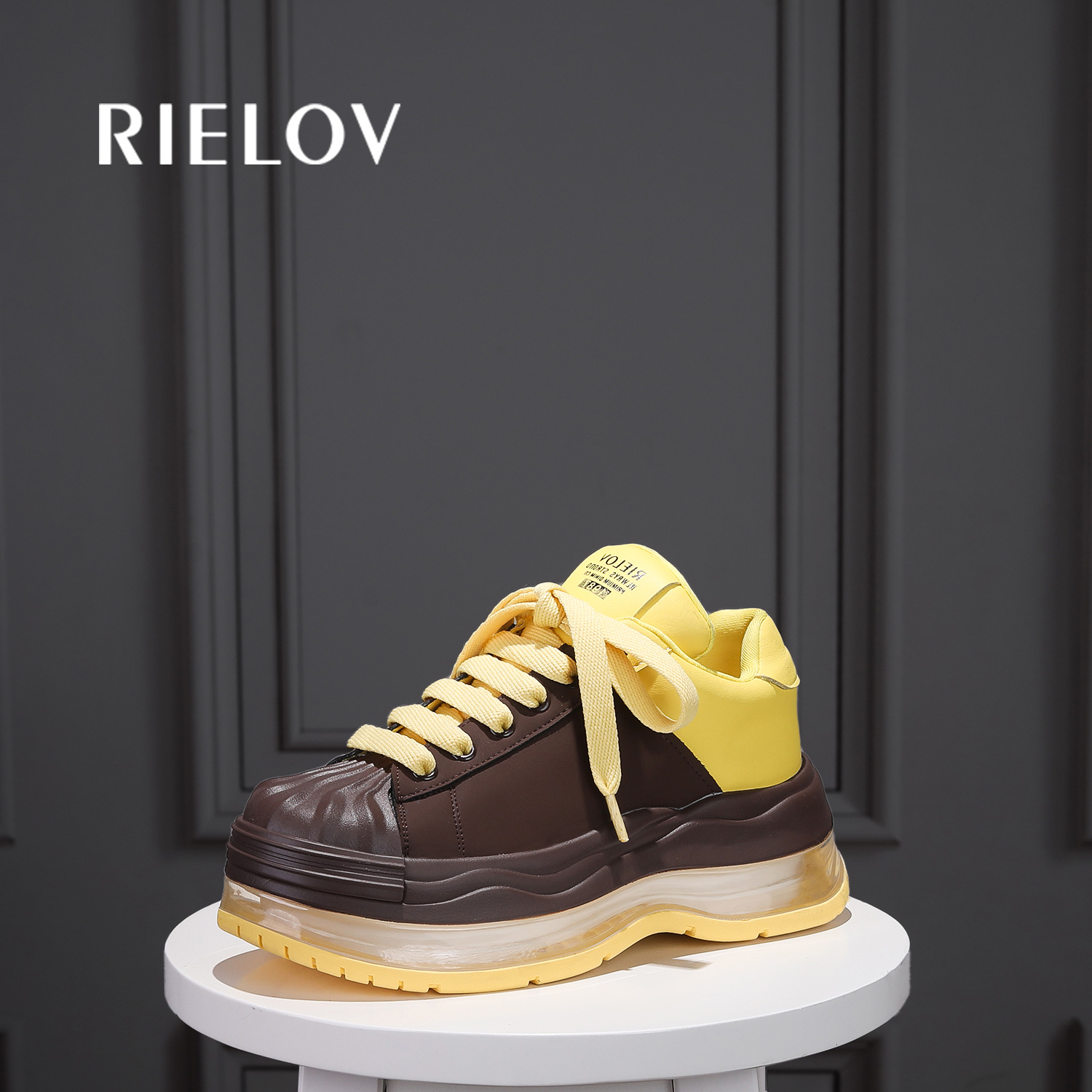 丽丽 RIELOV 增高6.5cm时尚潮流百搭女士休闲鞋86103