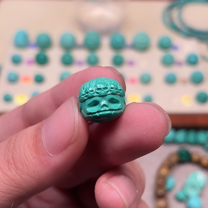 云见家手工雕刻配饰，尺寸13