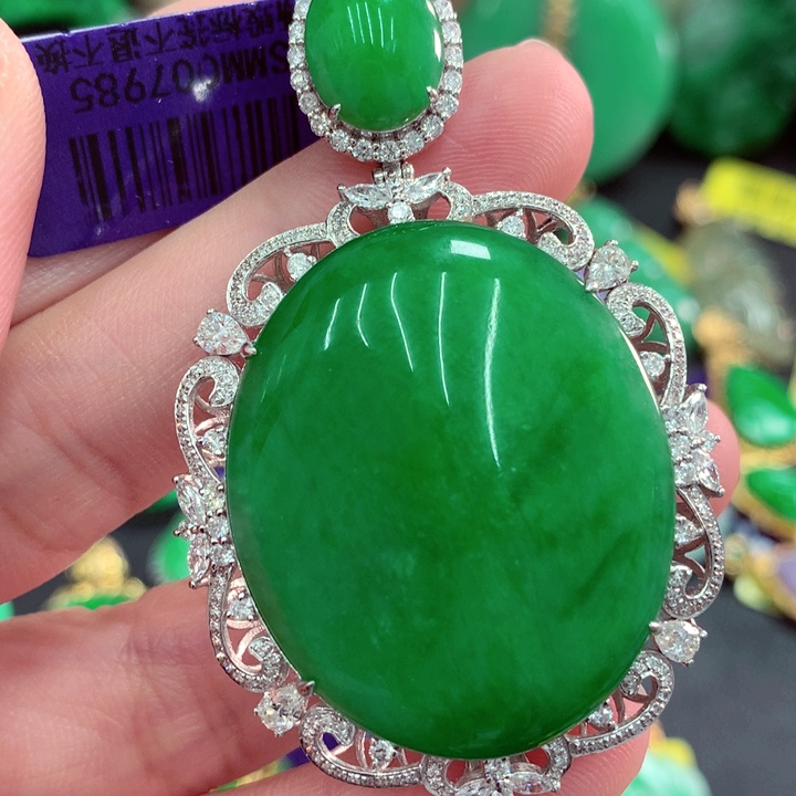 翡翠18K金镶嵌吊坠(不含链)