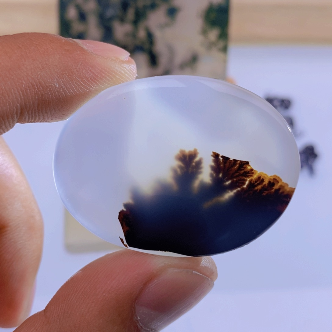 玛瑙/玉髓颈饰未镶嵌