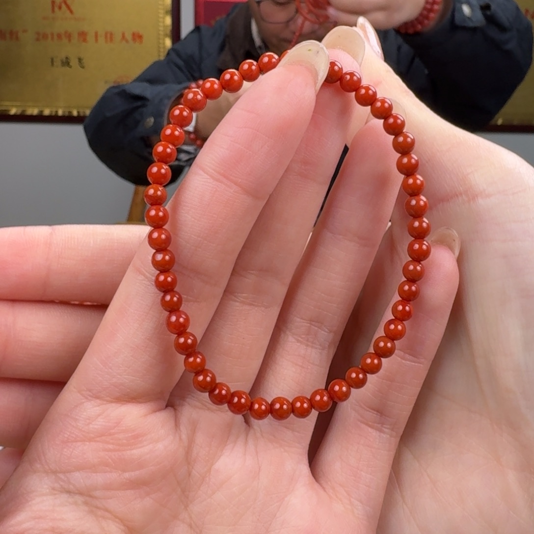 南红玛瑙未镶嵌手链4mm柿子锦