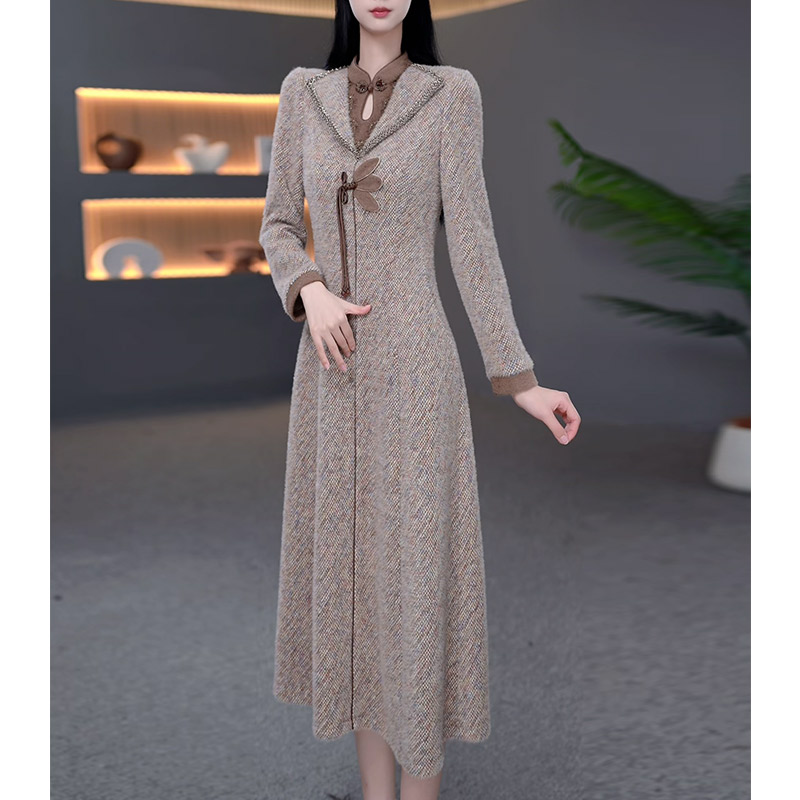 DBF-25B480YR 新款轻奢加绒加厚保暖气质减龄优雅精致连衣裙M-5XL