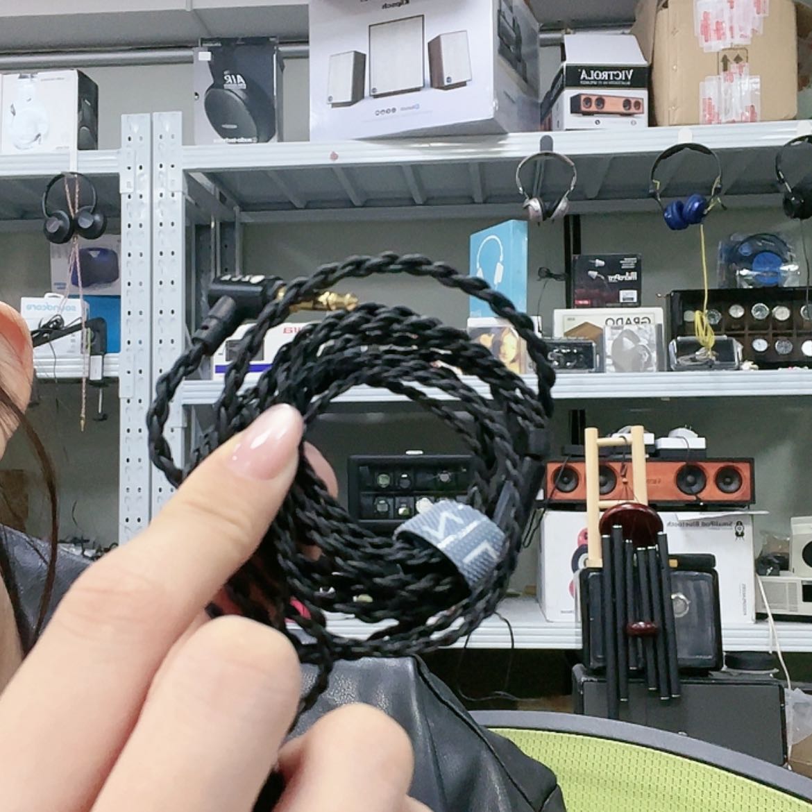 【闪购商品】95新mmcx