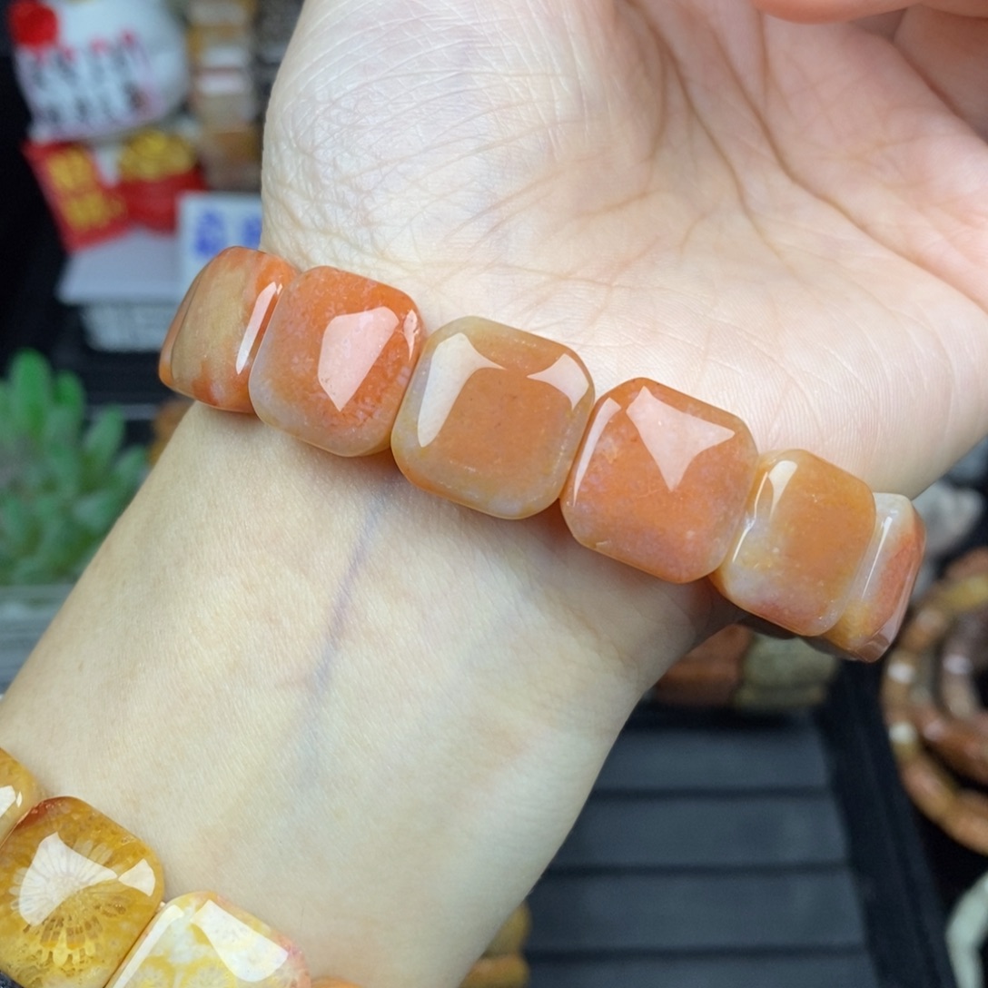 硅化玉未镶嵌手链红冰果冻11