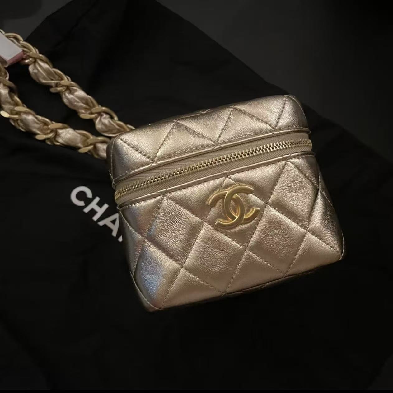 99新 Chanel/香奈儿 多多奢品/香奈儿金色骰子手提包/99新