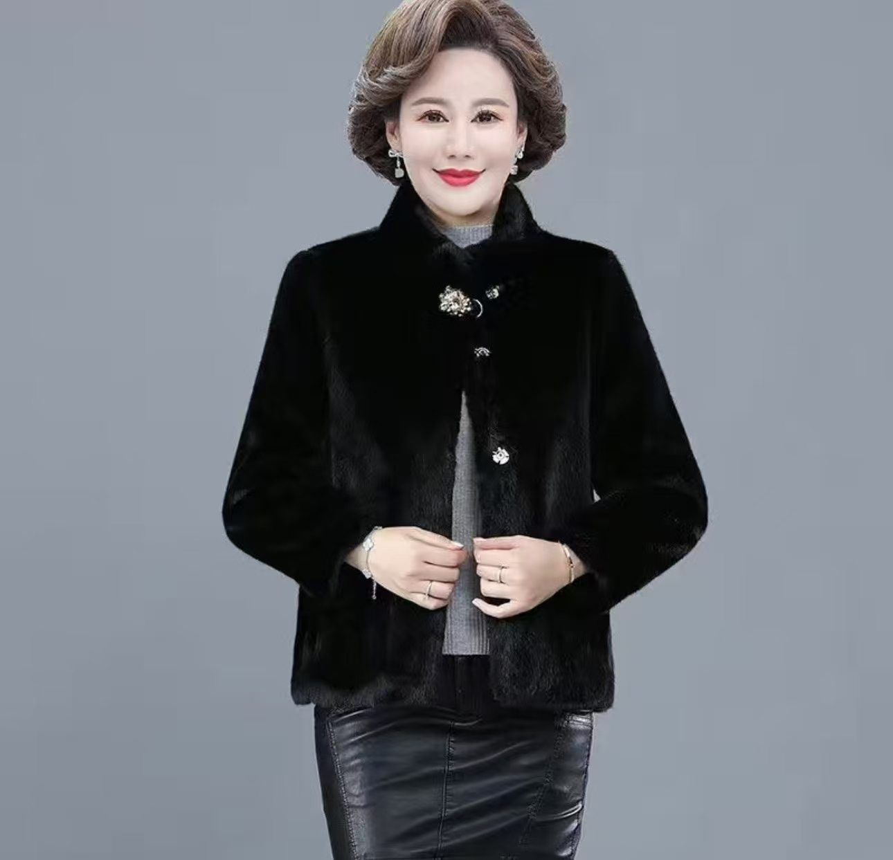 女士短裤立领冬季外套