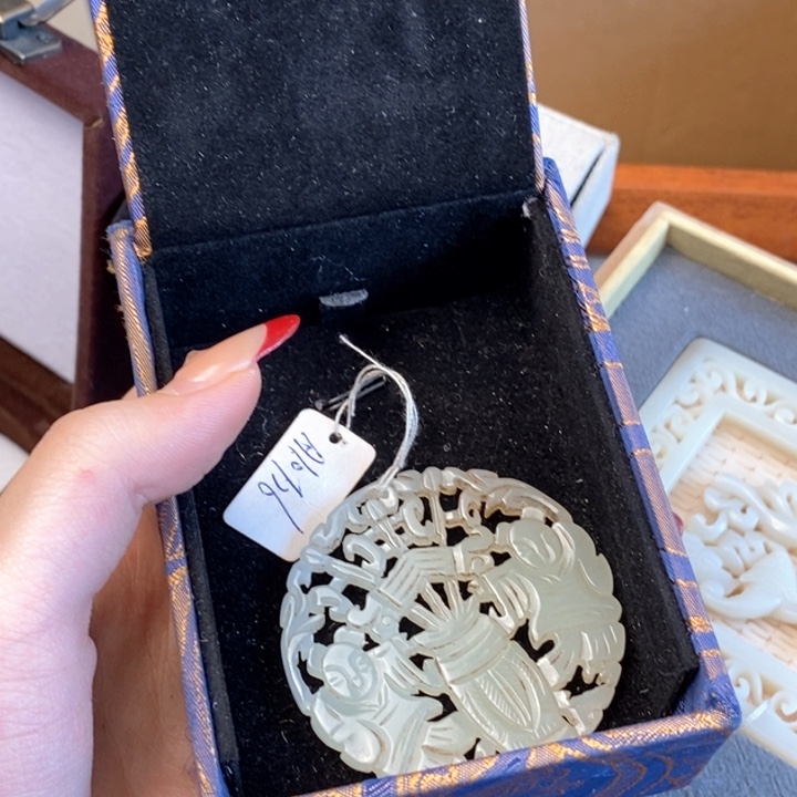 金*如图所示所拍即所得