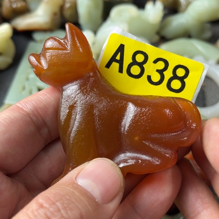 玛瑙/玉髓颈饰未镶嵌枕***秋