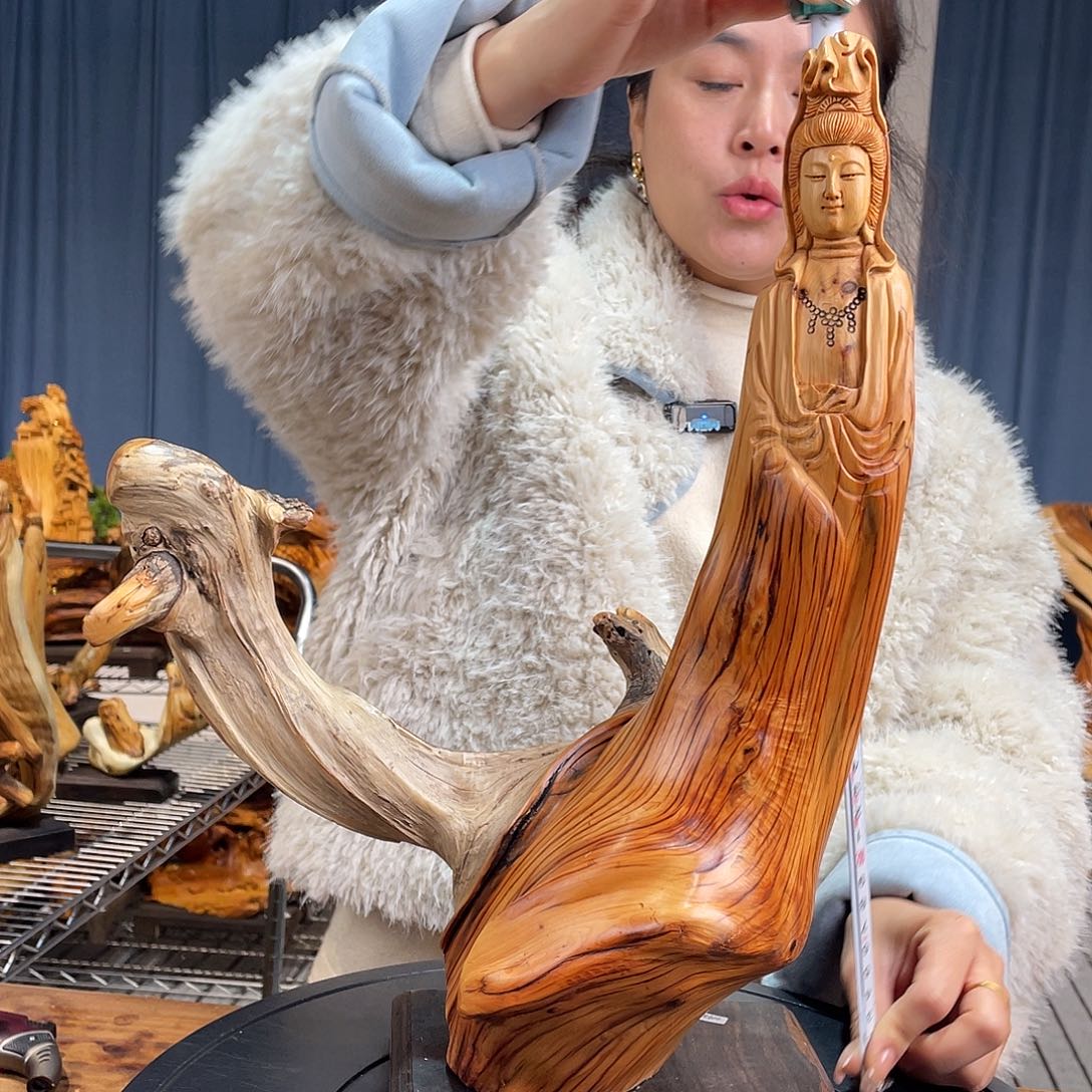 柏木（崖柏）随型艺术根雕