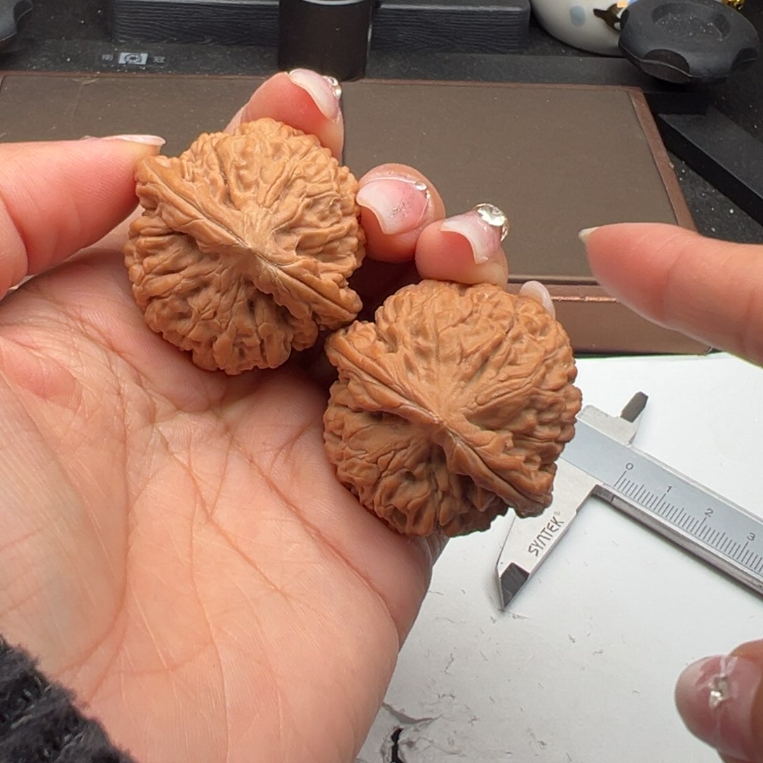 文玩核桃把件莲花40