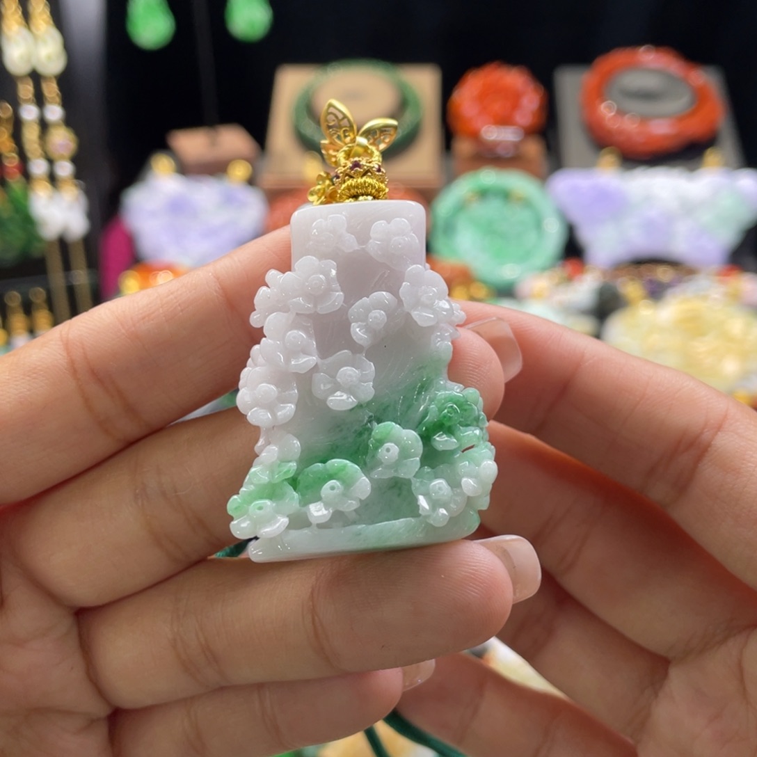 翡翠颈饰未镶嵌代编织