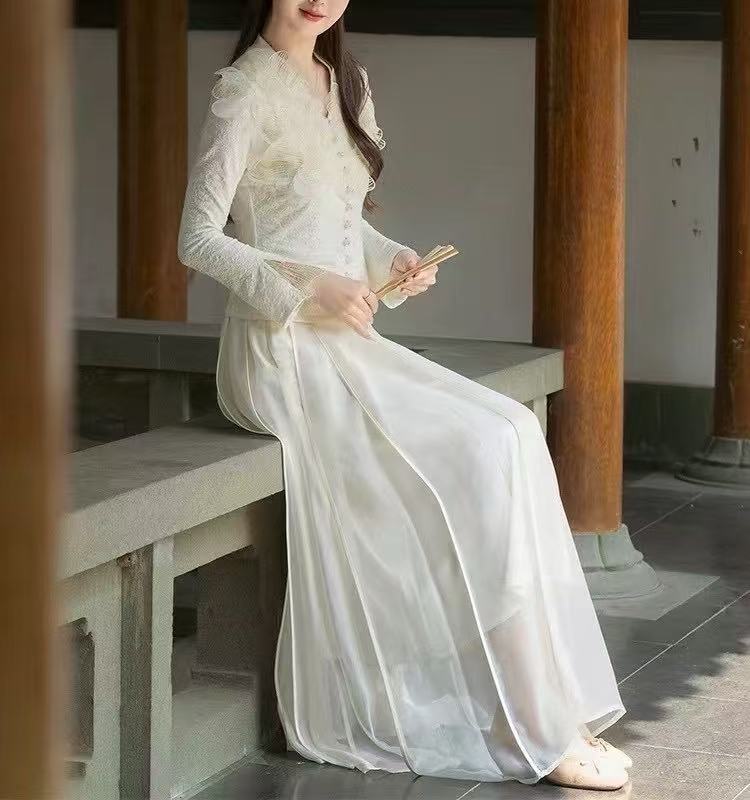 新中式国风重工艺刺绣盘扣流苏马面裙