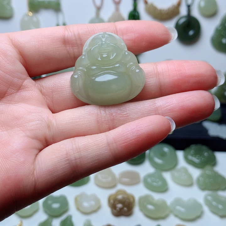 和田玉未镶嵌吊坠若**生