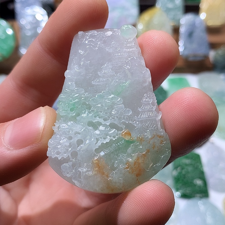 翡翠颈饰未镶嵌R**?挂件