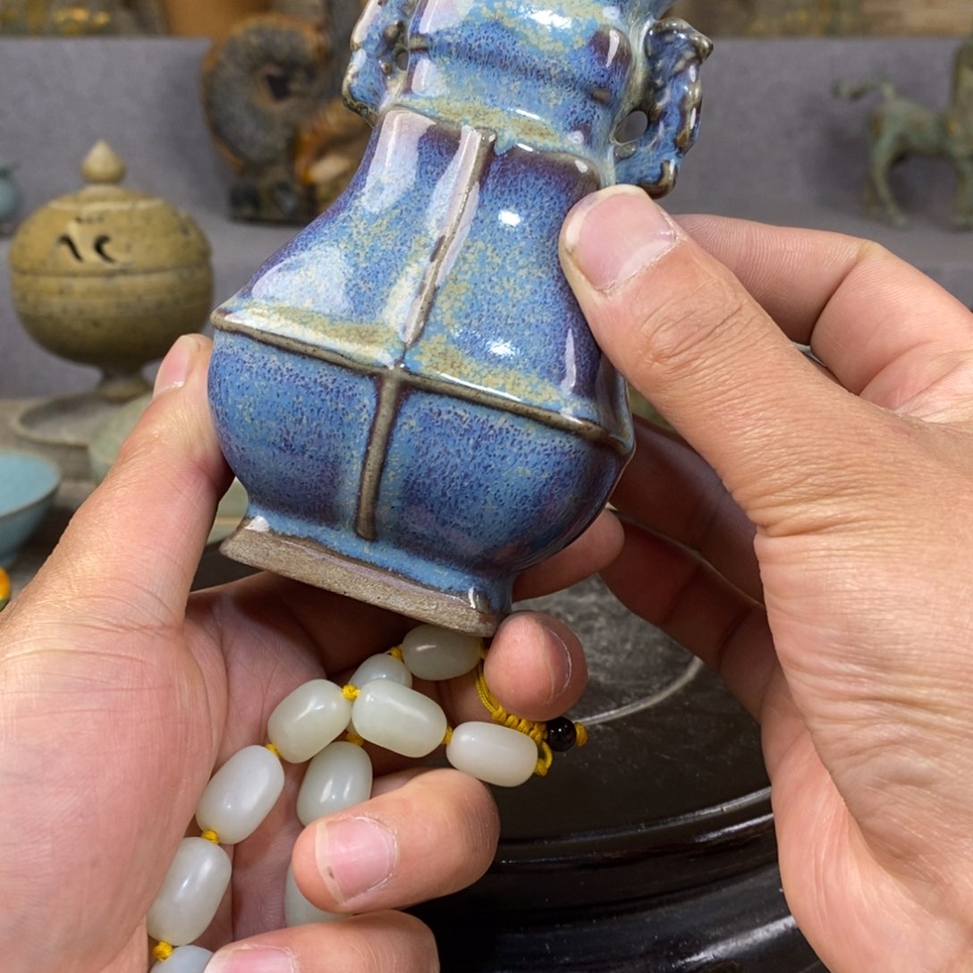 摆件陶瓷艺术家的作品