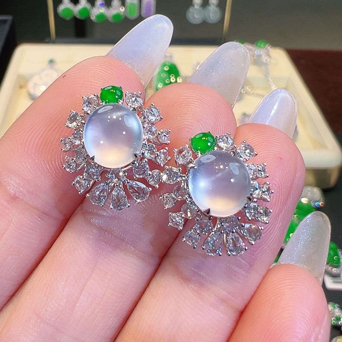 翡翠耳钉18K金镶嵌翡翠