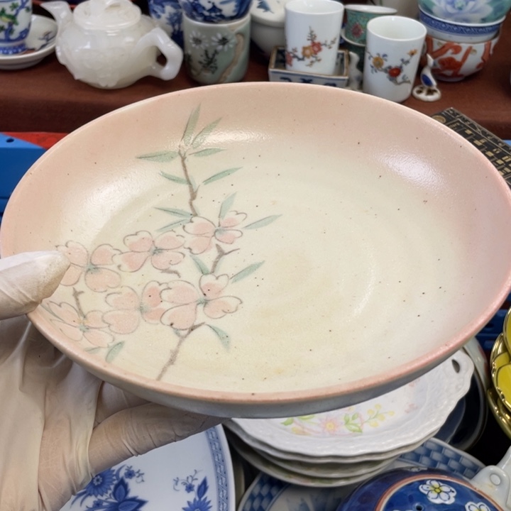 陶他家瓷器真美…开播了