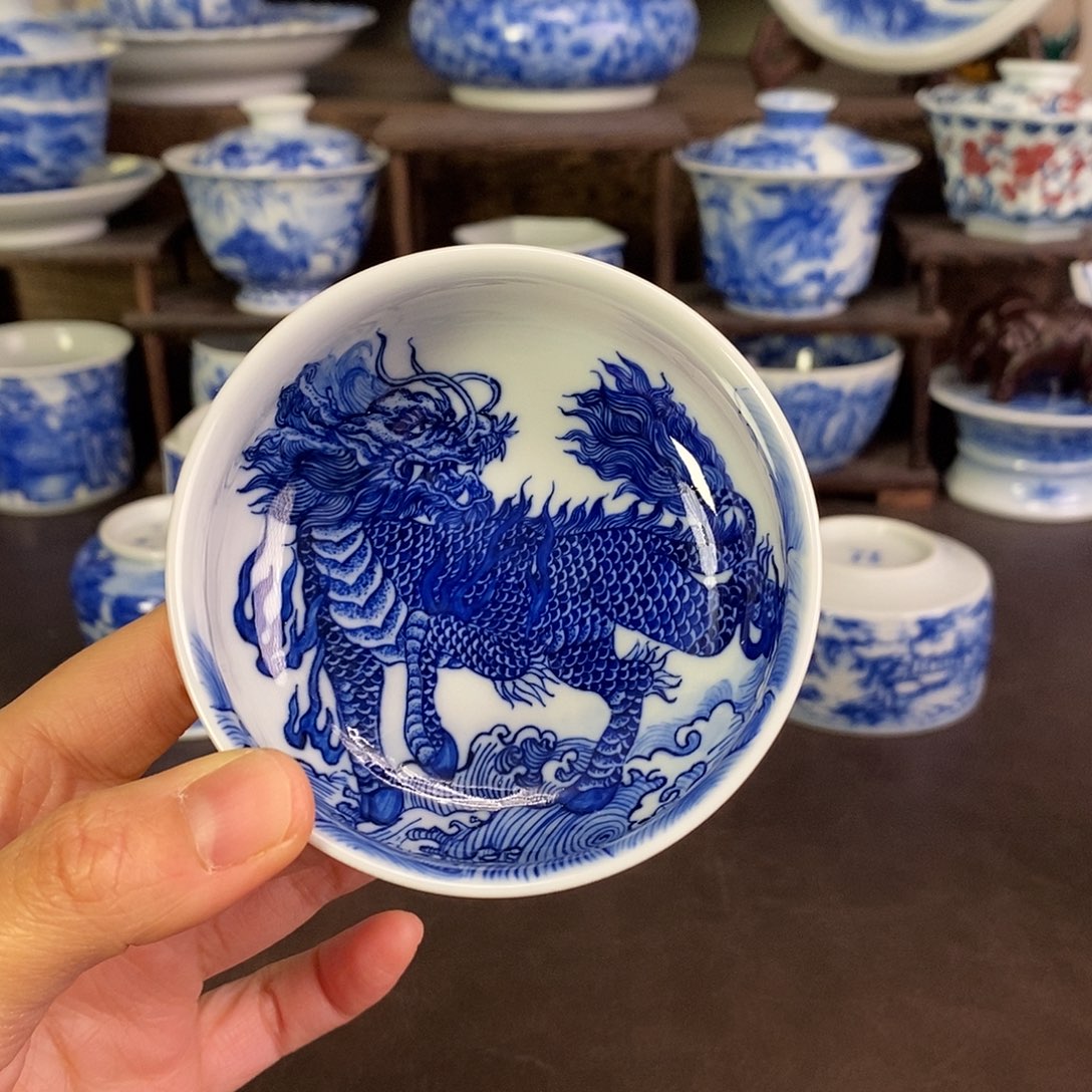 景德镇陶瓷手工手绘
