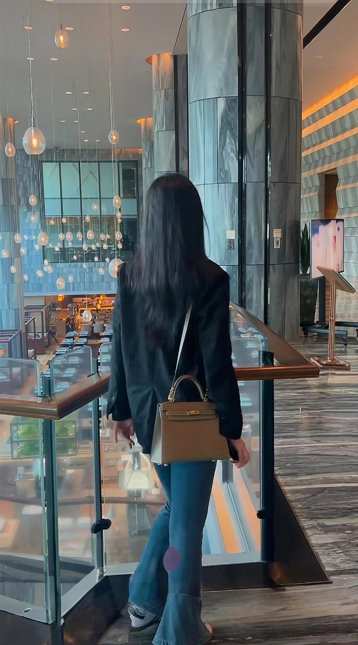 【25外缝凯】 HTIANE / 高端手缝蜡线  经典轻奢时尚风格斜跨女士包