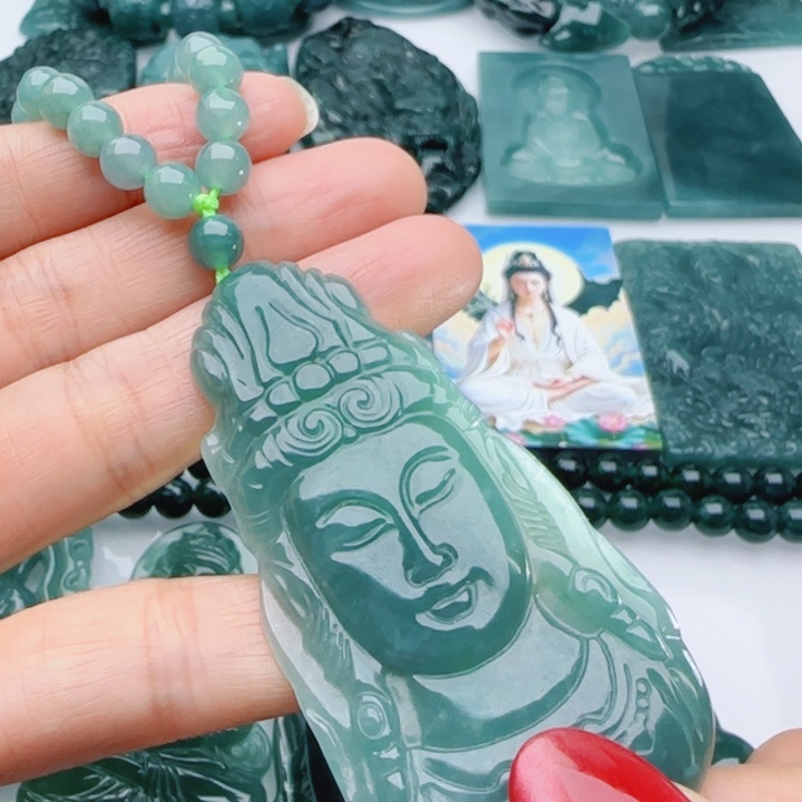 翡翠未镶嵌颈饰多样性发货天然A货翡翠