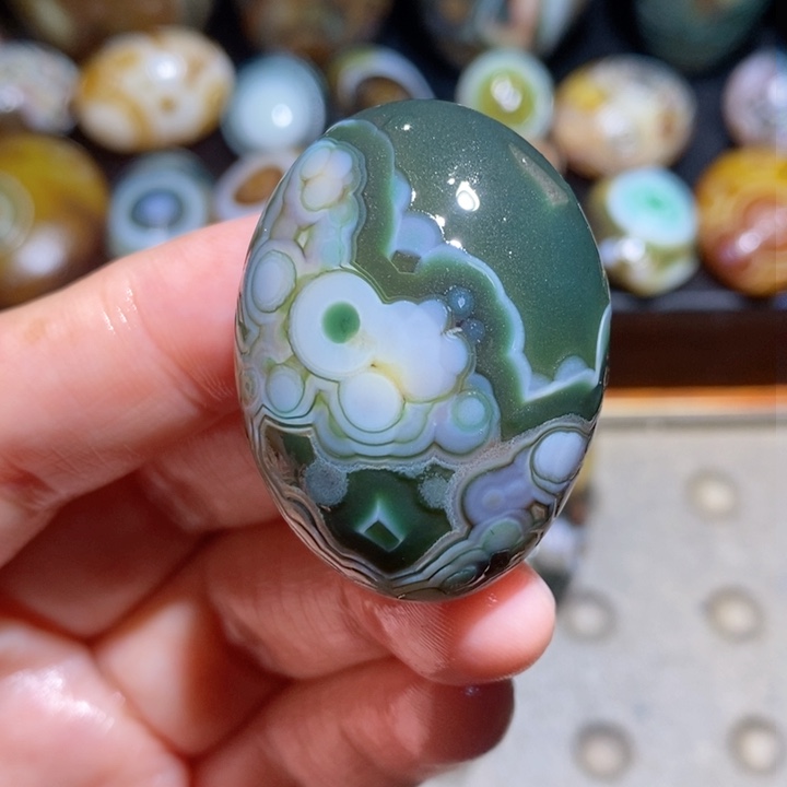 未镶嵌玛瑙/玉髓珠宝半成品105
