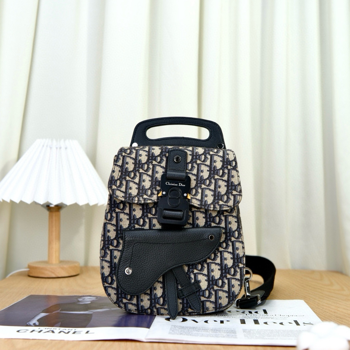 99新 DIOR/迪奥 8229 迪奥斜纹老花 黑色胸针