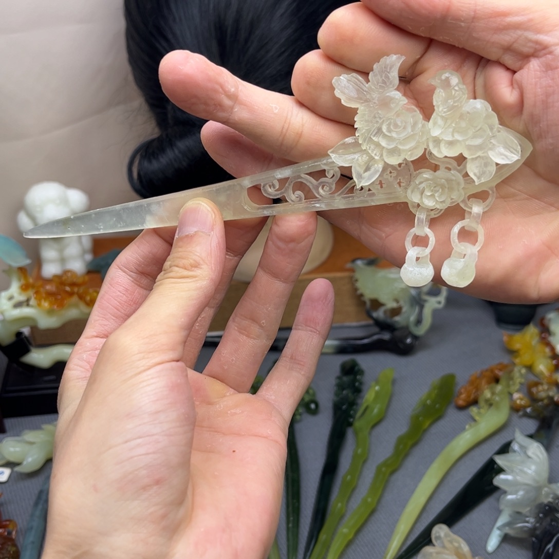 蛇纹石玉合金发饰新品还没抛光