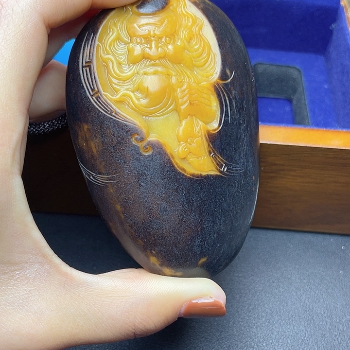 和田玉挂件未镶嵌大*T