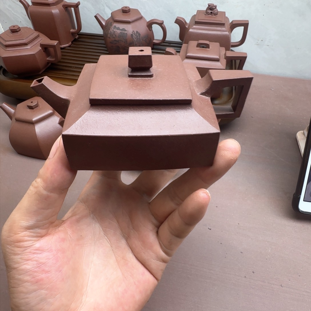 紫泥壶半手工制作。紫泥。方山逸士100c c