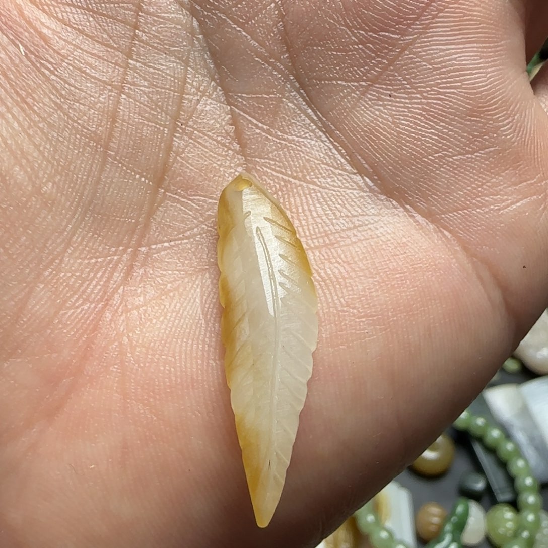 和田玉未镶嵌颈饰福利