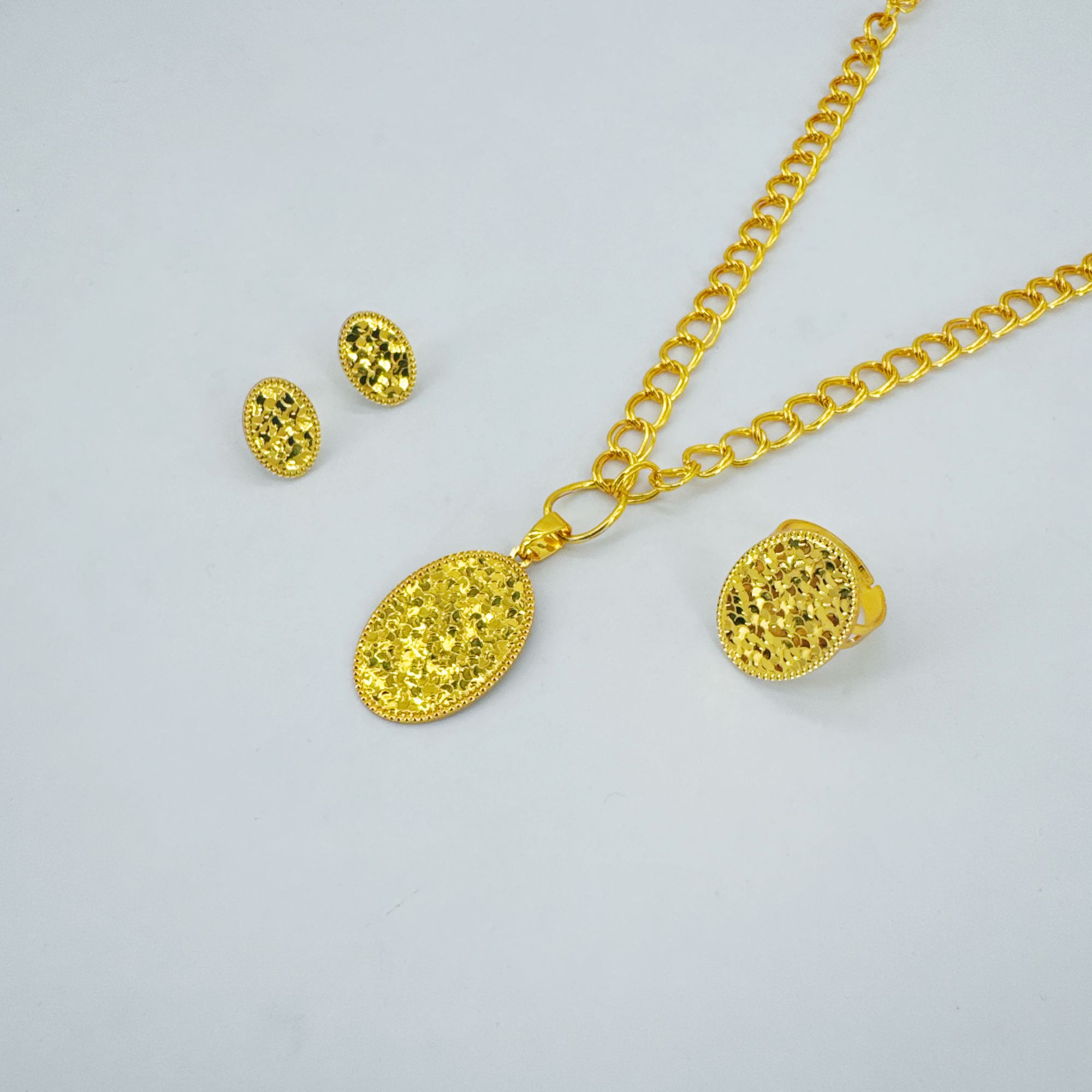 铜合金项链 #000549 三件套 碎碎冰古法金色项链戒指耳环饰品轻奢