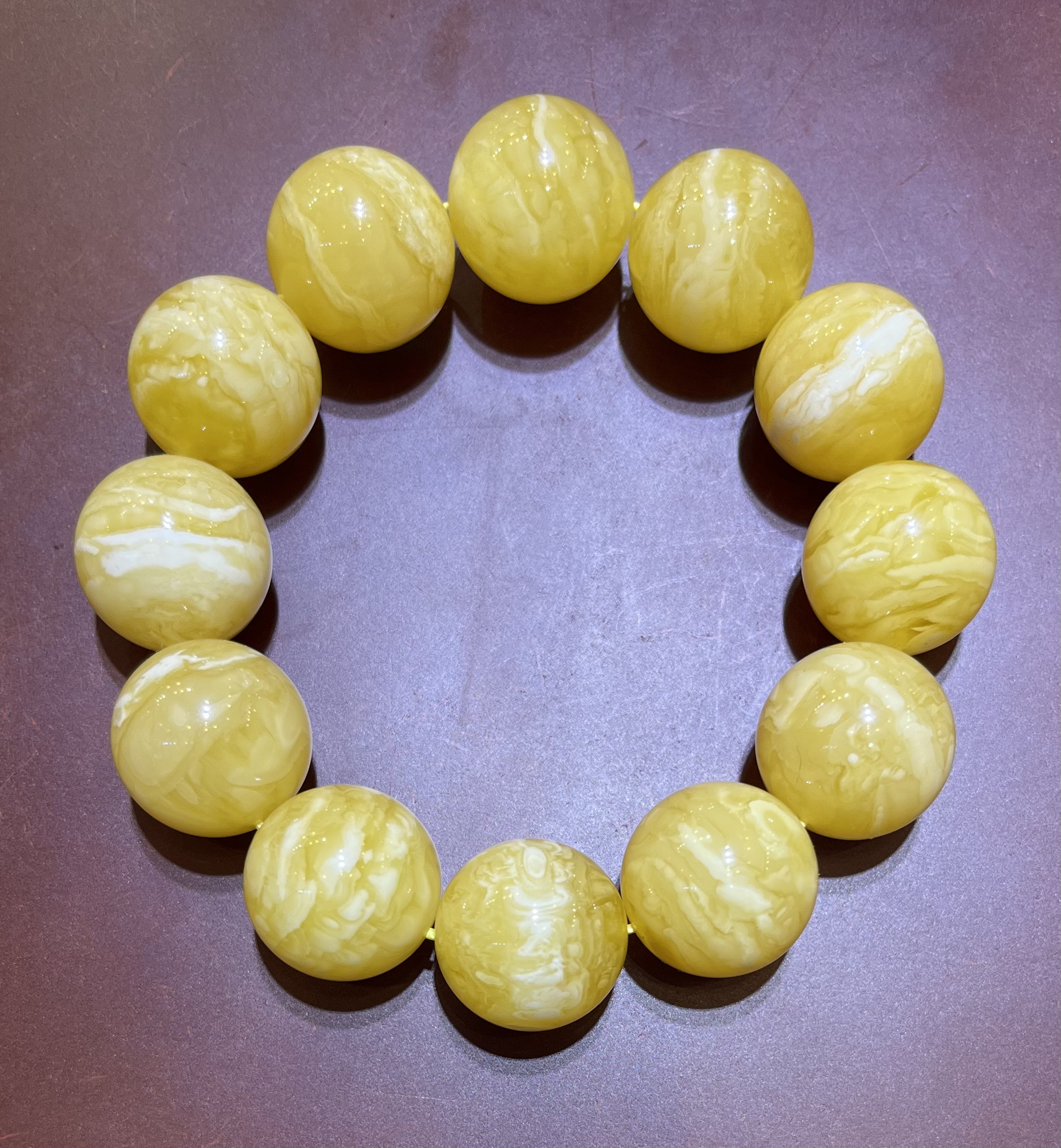 琥珀白花蜜蜡虎皮妖花圆珠手串，20m+，56.4g，天然原矿保真