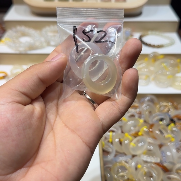 玛瑙/玉髓戒指未镶嵌