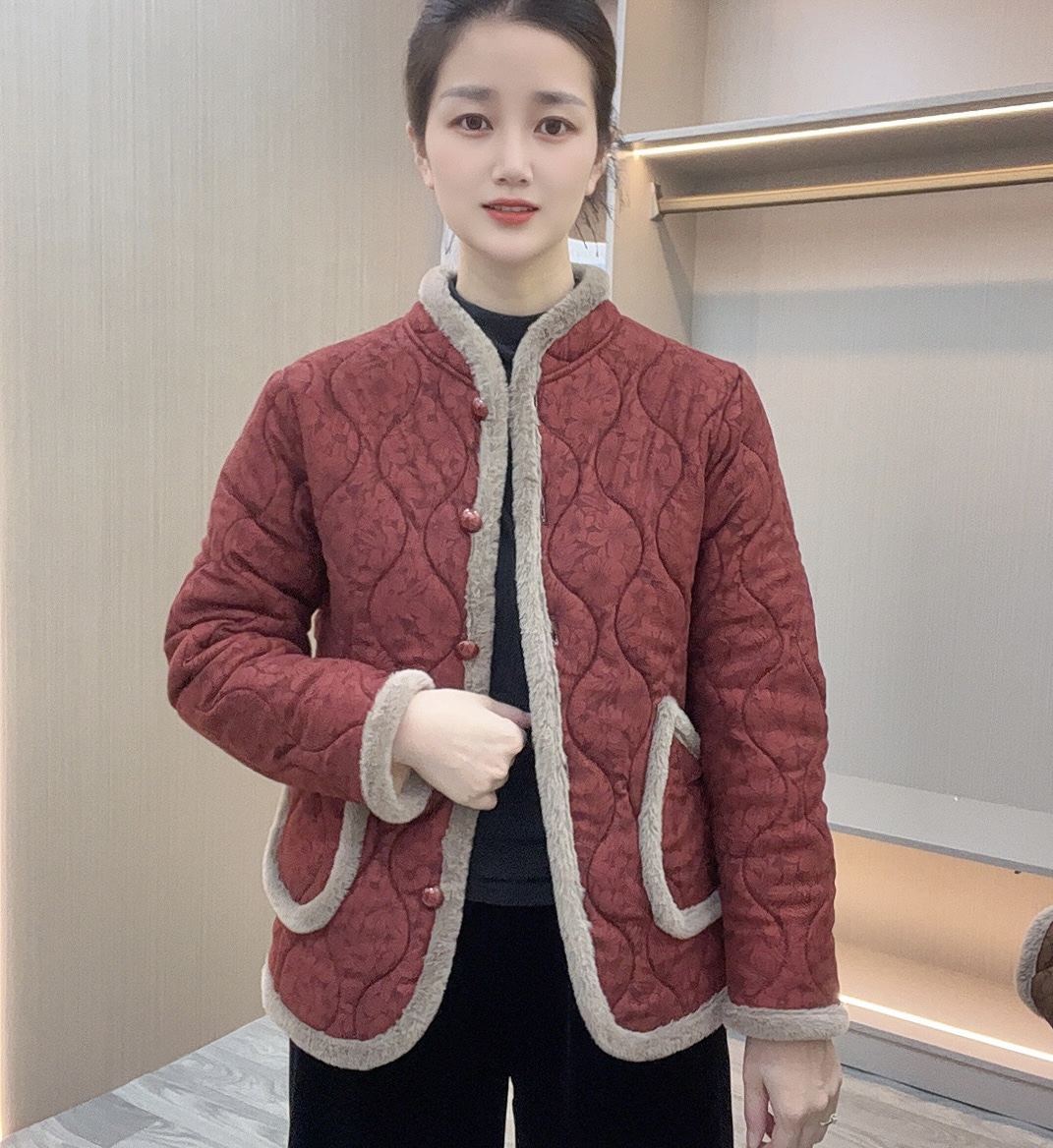 2025冬季新款加绒加厚棉袄气质保暖立领减龄新中式国风棉衣