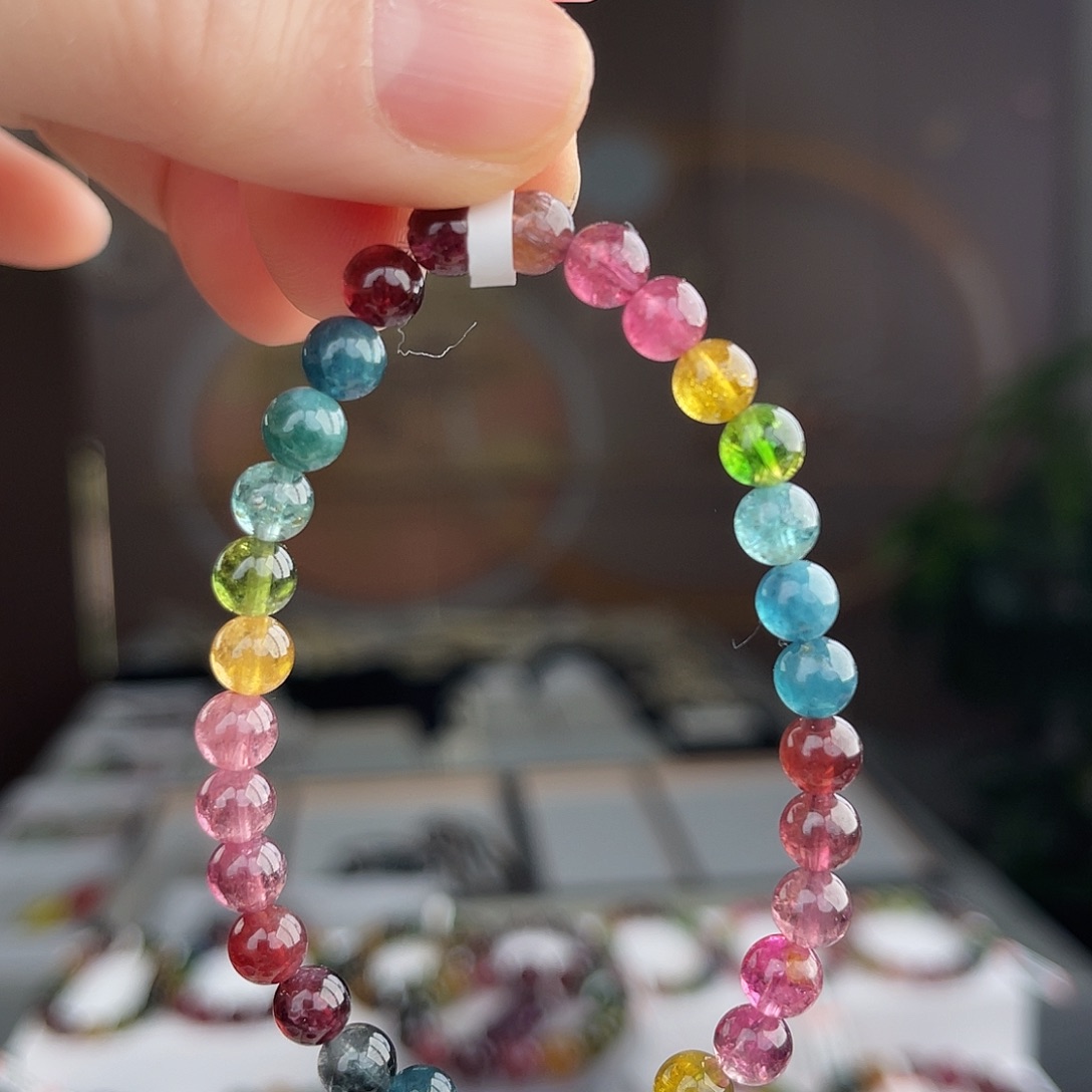 碧玺5mm未镶嵌碧玺