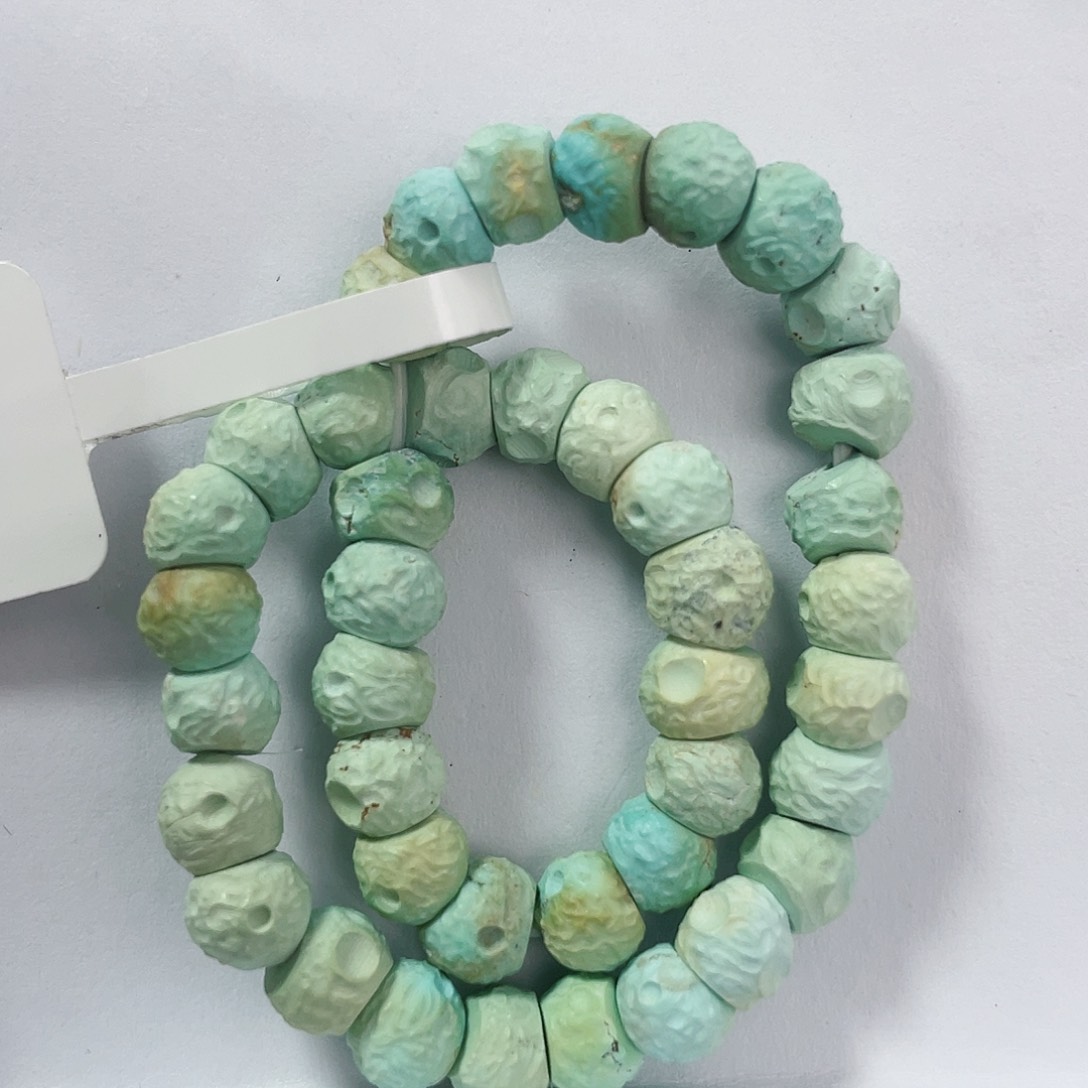 绿松石配饰未镶嵌