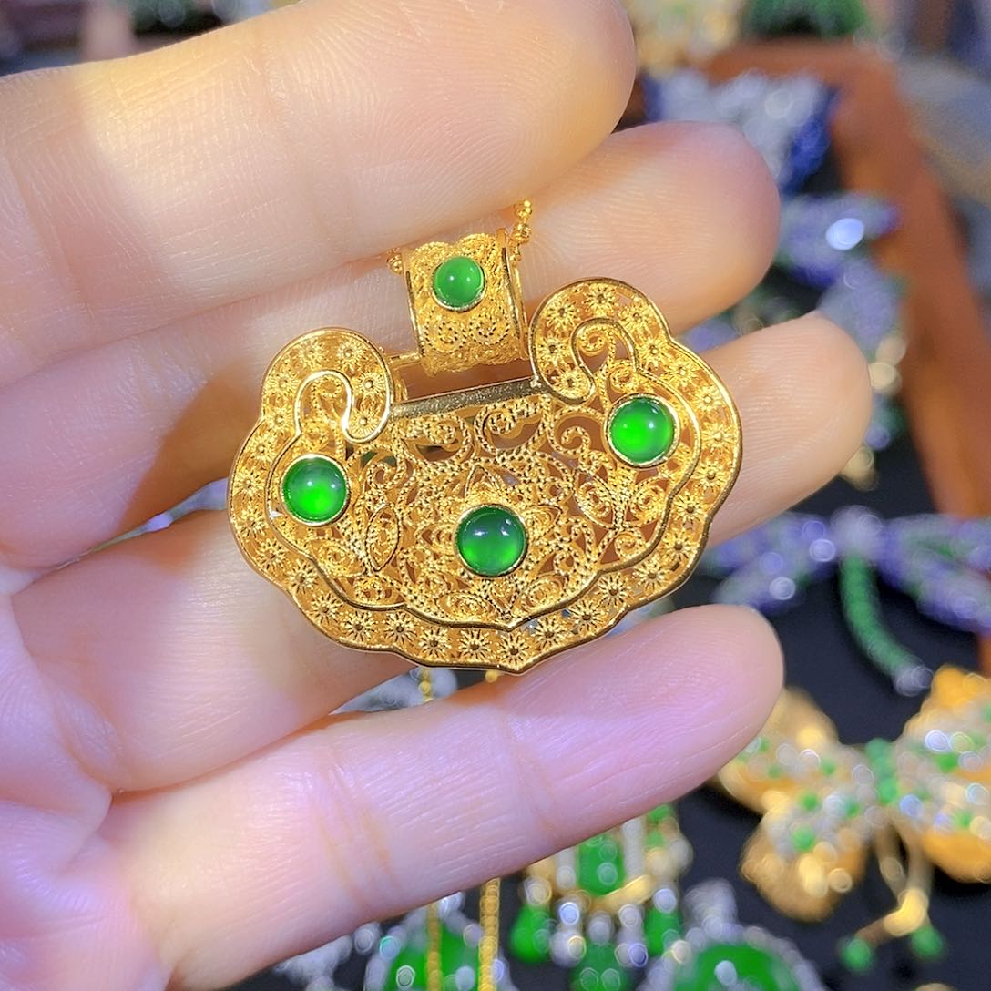 吊坠(不含链)银S925镶嵌翡翠