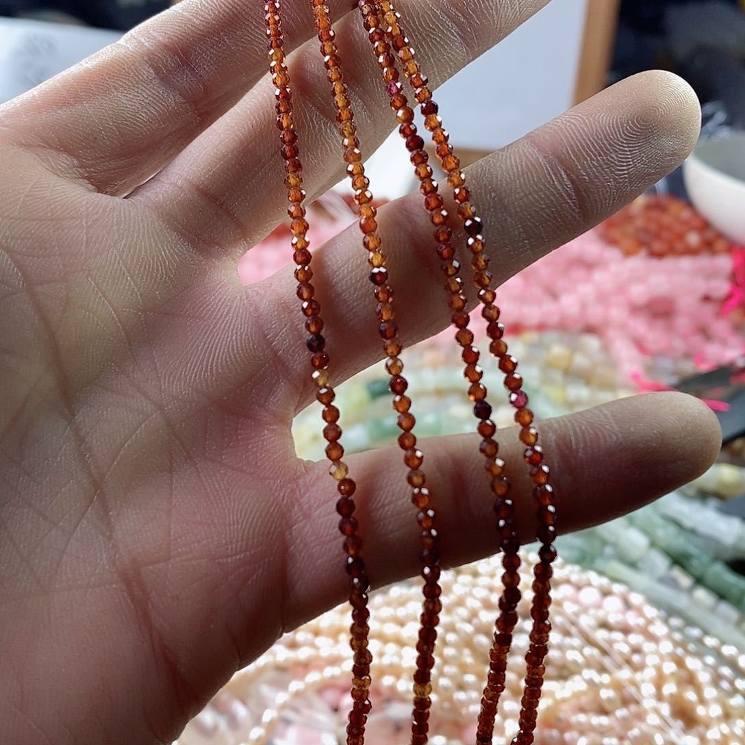 玛瑙/玉髓珠宝半成品合金一条天然2.3mm橙石榴石切面圆珠