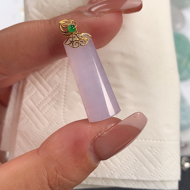 翡翠颈饰18K金镶嵌Y**Z无事柱